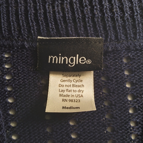 "Mingle" Cropped Sweater - Picture 2 of 5